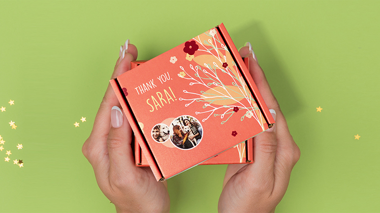 Custom mailer box for thank you favors